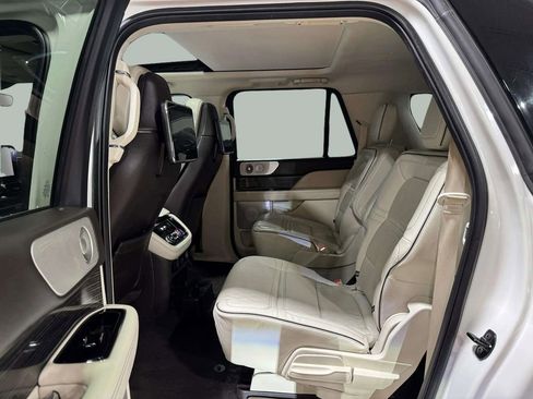 Used 2021 Lincoln Navigator L Black Label w/ Cargo Convenience Package image 24
