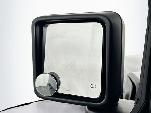 Used 2021 Jeep Wrangler Sahara image 16