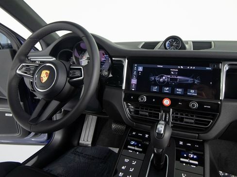 New 2026 Porsche Macan S image 30