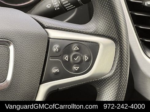 Used 2021 GMC Acadia SLE w/ Driver Convenience Package image 16