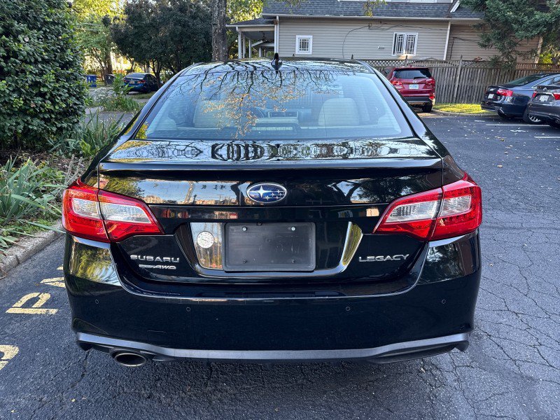 Used 2018 Subaru Legacy 2.5i Limited AWD/4WD image 9