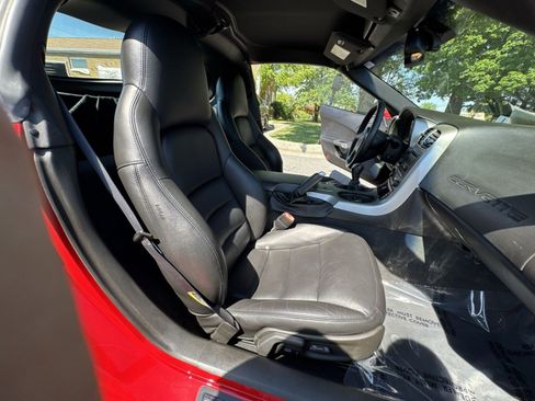 Used 2005 Chevrolet Corvette Coupe w/ Preferred Equipment Group RWD image 23