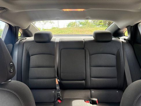 Used 2024 Chevrolet Malibu LT image 29