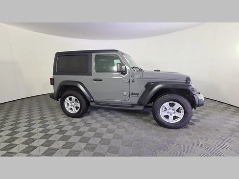 Used 2022 Jeep Wrangler Sport AWD/4WD image 35
