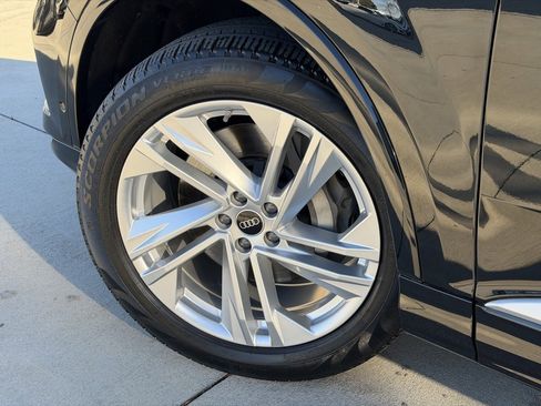 Used 2022 Audi Q7 3.0T Premium Plus w/ Premium Plus Package image 10