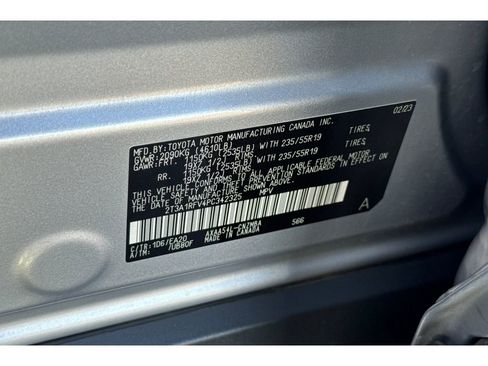 Certified 2023 Toyota RAV4 XLE Premium image 33