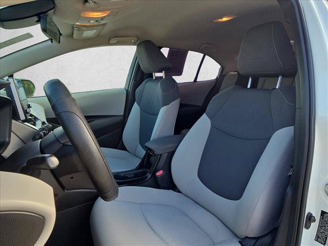 Used 2021 Toyota Corolla LE FWD image 14