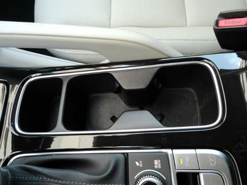 Used 2024 Kia Telluride SX w/ Towing Package image 55