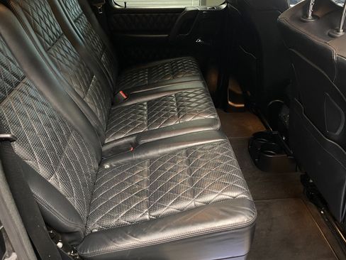 Used 2017 Mercedes-Benz G 63 AMG 4MATIC image 14