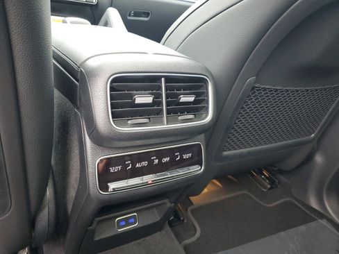 Certified 2026 Mercedes-Benz GLS 450 4MATIC image 12