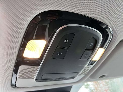 Certified 2022 Hyundai Palisade SE image 29