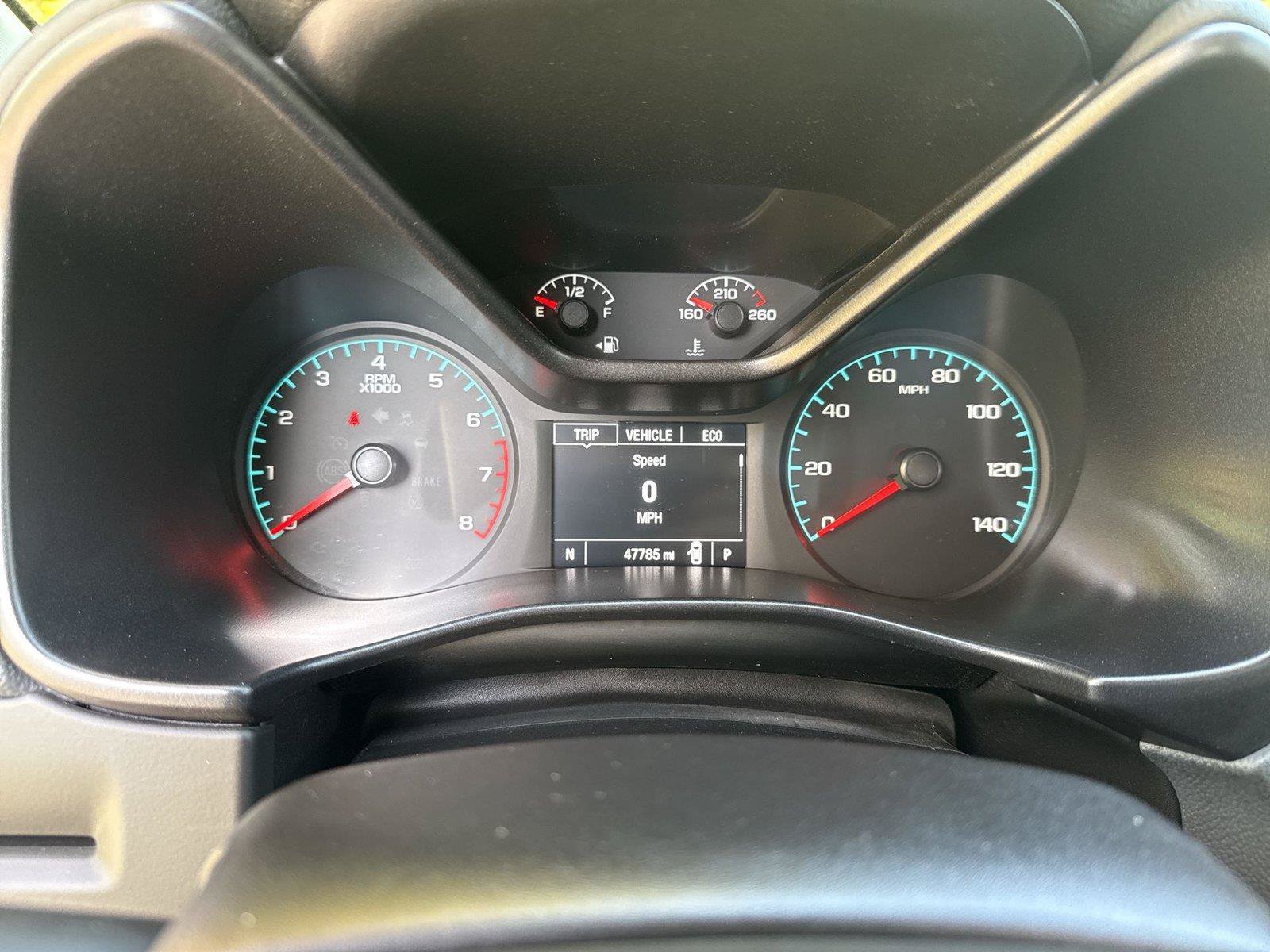 Used 2015 Chevrolet Colorado Z71 AWD/4WD image 10