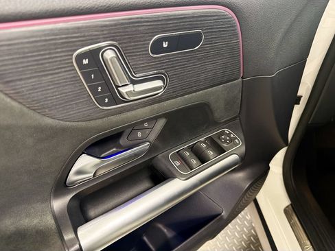 Certified 2023 Mercedes-Benz GLA 250 4MATIC image 18