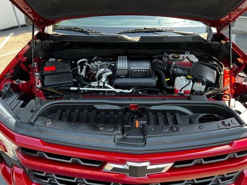 Used 2023 Chevrolet Silverado 1500 RST AWD/4WD image 43