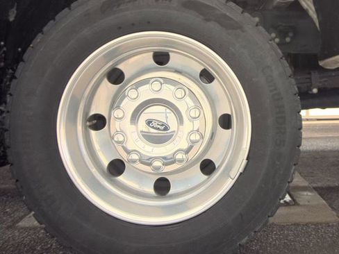 Used 2024 Ford F450 Limited w/ FX4 Off-Road Package AWD/4WD image 7