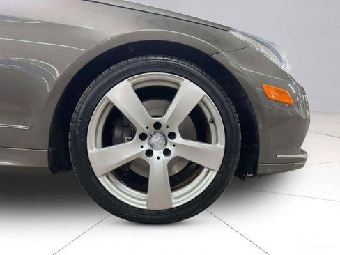 Used 2013 Mercedes-Benz E 350 4MATIC Coupe image 64