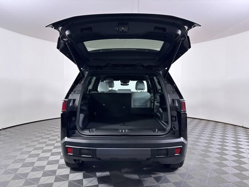 New 2026 Jeep Cherokee Limited AWD/4WD image 10