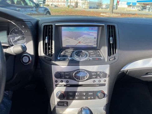 Used 2012 INFINITI G37 Sport w/ Premium Pkg image 6