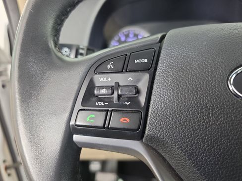 Used 2017 Hyundai Tucson SE Plus AWD/4WD image 22