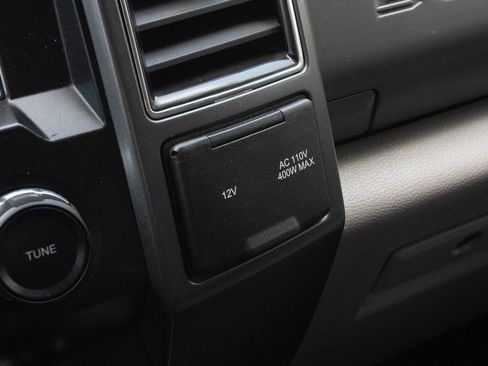 Used 2019 Ford F250 XLT w/ XLT Premium Package AWD/4WD image 31