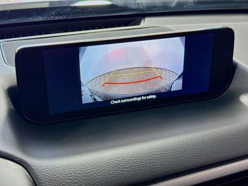 Used 2025 MAZDA CX-50 AWD 2.5 S w/ Preferred Package image 3