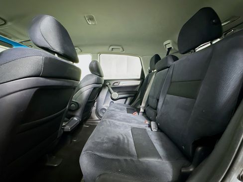 Used 2011 Honda CR-V SE image 25