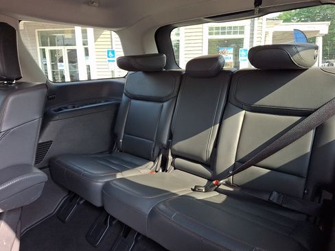 Certified 2025 Ford Expedition Active AWD/4WD image 12