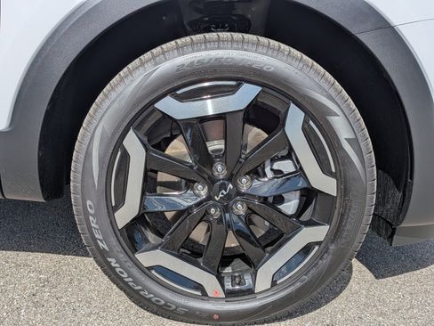 New 2025 Kia Telluride EX w/ EX Captain's Chair Package image 11