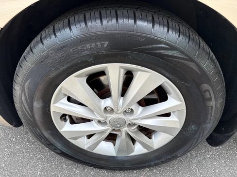 Used 2016 Kia Sedona LX FWD image 28