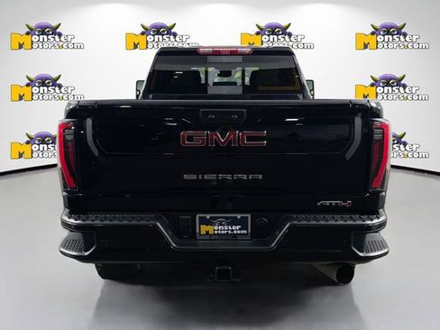 Used 2025 GMC Sierra 2500 AT4 w/ AT4 Premium Plus Package AWD/4WD image 6