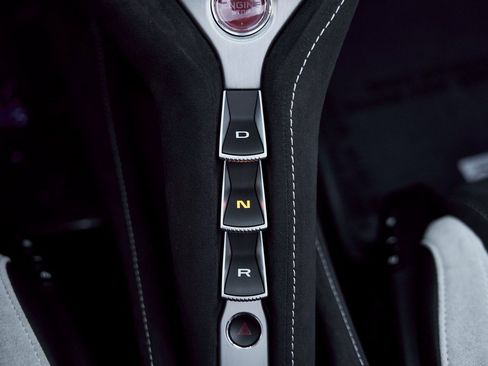 Used 2024 McLaren 750S Spider image 64