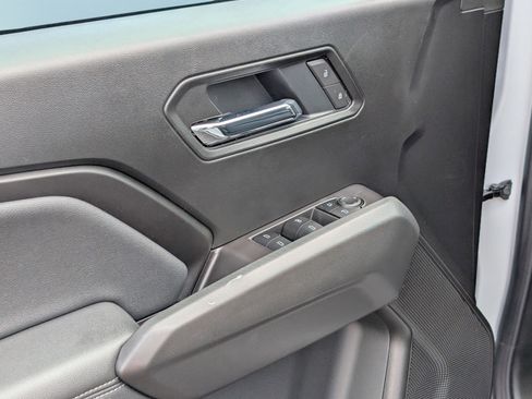 New 2026 GMC Canyon Elevation w/ Convenience Package image 16