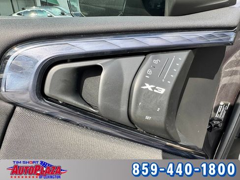 Used 2025 BMW X3 xDrive30i AWD/4WD image 51