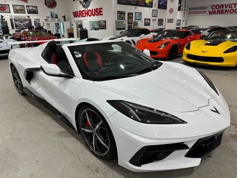 Used 2021 Chevrolet Corvette Stingray Preferred Conv w/ Z51 Performance Package RWD image 24