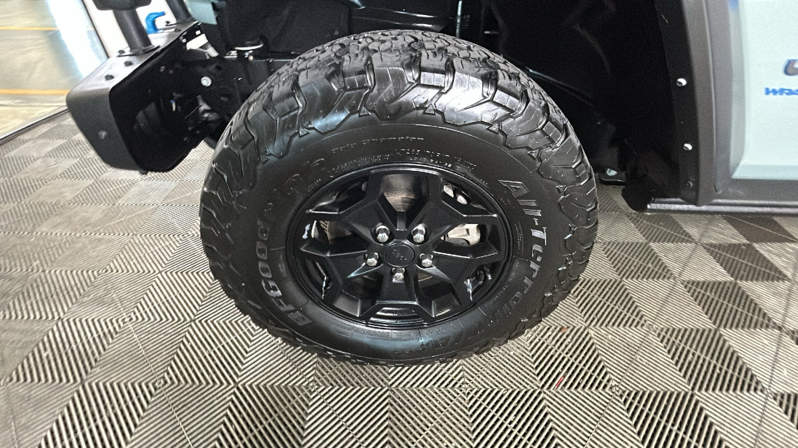 Used 2023 Jeep Wrangler Unlimited Rubicon 4xe AWD/4WD image 10
