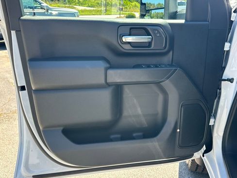 New 2026 GMC Sierra 2500 Pro AWD/4WD image 11