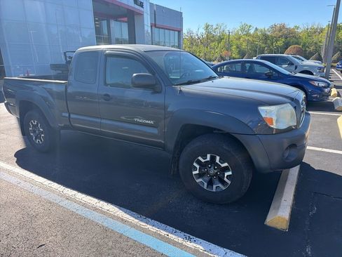 Used 2009 Toyota Tacoma 4x4 Access Cab V6 image 1