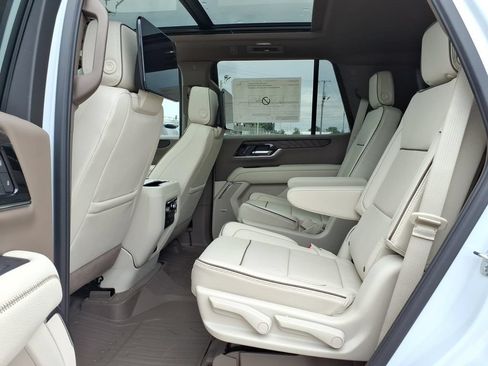 New 2026 GMC Yukon Denali w/ Advanced Technology Package AWD/4WD image 15