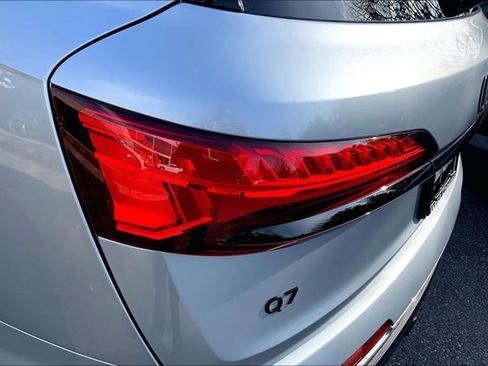 Used 2025 Audi Q7 3.0T Premium Plus w/ Premium Plus Package image 27