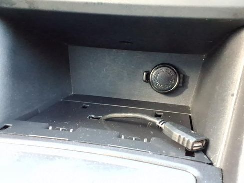 Used 2017 Subaru Impreza 2.0i AWD/4WD image 24