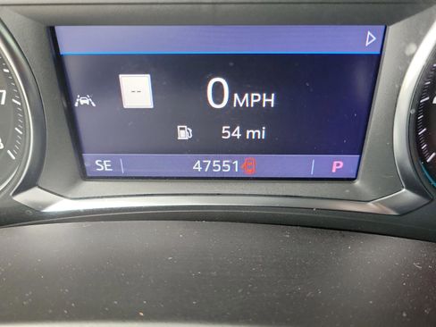 Used 2023 Chevrolet Equinox RS w/ RS Leather Package image 16