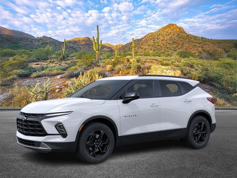 New 2025 Chevrolet Blazer LT w/ Midnight/Sport Edition image 2