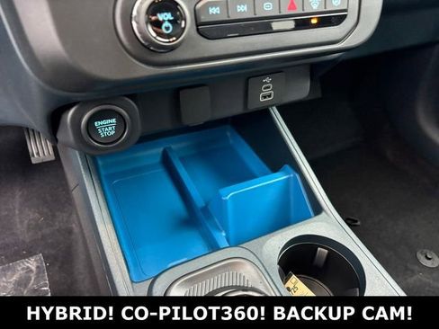 New 2025 Ford Maverick XLT image 17
