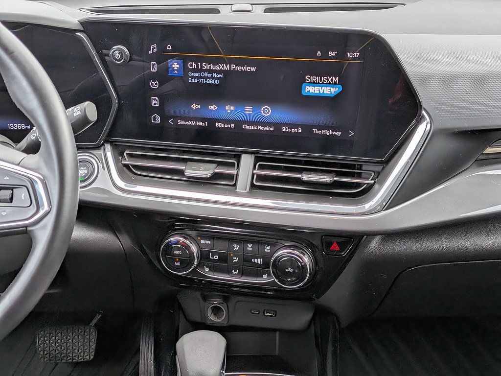 Certified 2024 Chevrolet Trax ACTIV w/ Driver Confidence Package FWD image 17