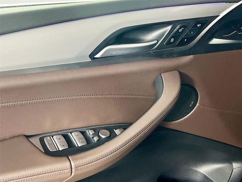 Used 2022 BMW X3 xDrive30i w/ Premium Package 2 image 17