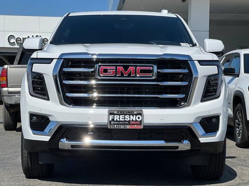 New 2026 GMC Yukon XL Elevation w/ Elevation Premium Package RWD image 6
