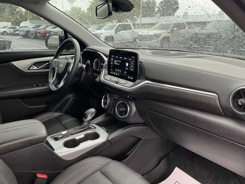 Used 2023 Chevrolet Blazer LT FWD image 26