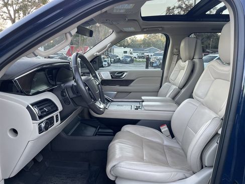 Used 2019 Lincoln Navigator L Reserve w/ Cargo Package image 18