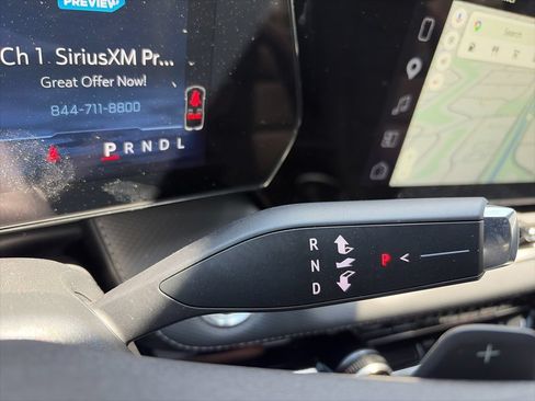 Used 2026 Chevrolet Equinox LT FWD image 22