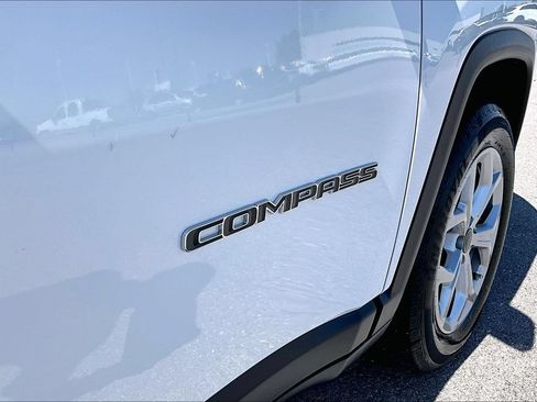 Used 2025 Jeep Compass Sport AWD/4WD image 30
